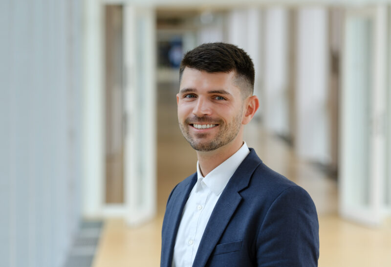 Kai Hülsmann (he/him)