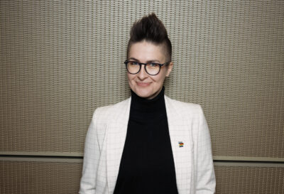 Jo Labecka (no pronouns)