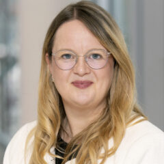Esther Richter (she/her)
Leitung Taskforce Sexuelle Belästigung und Diskriminierung
DE&I-Beauftragte BASF SE